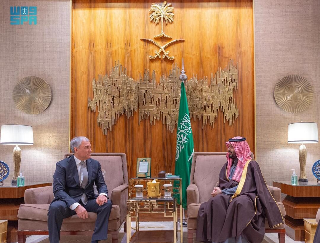 ولي العهد يستقبل رئيس مجلس الدوما للجمعية الفيدرالية في روسيا