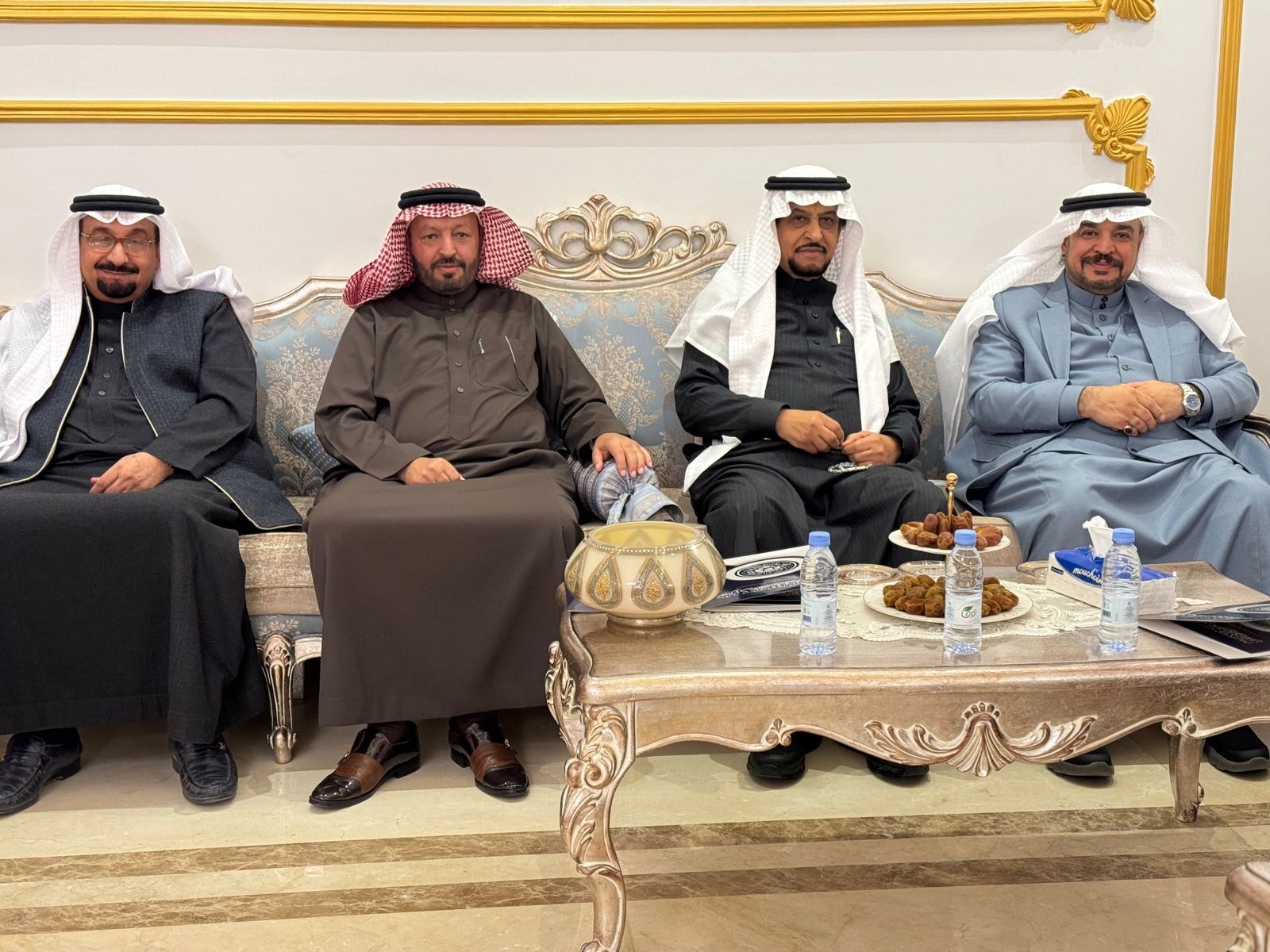 المناسبات