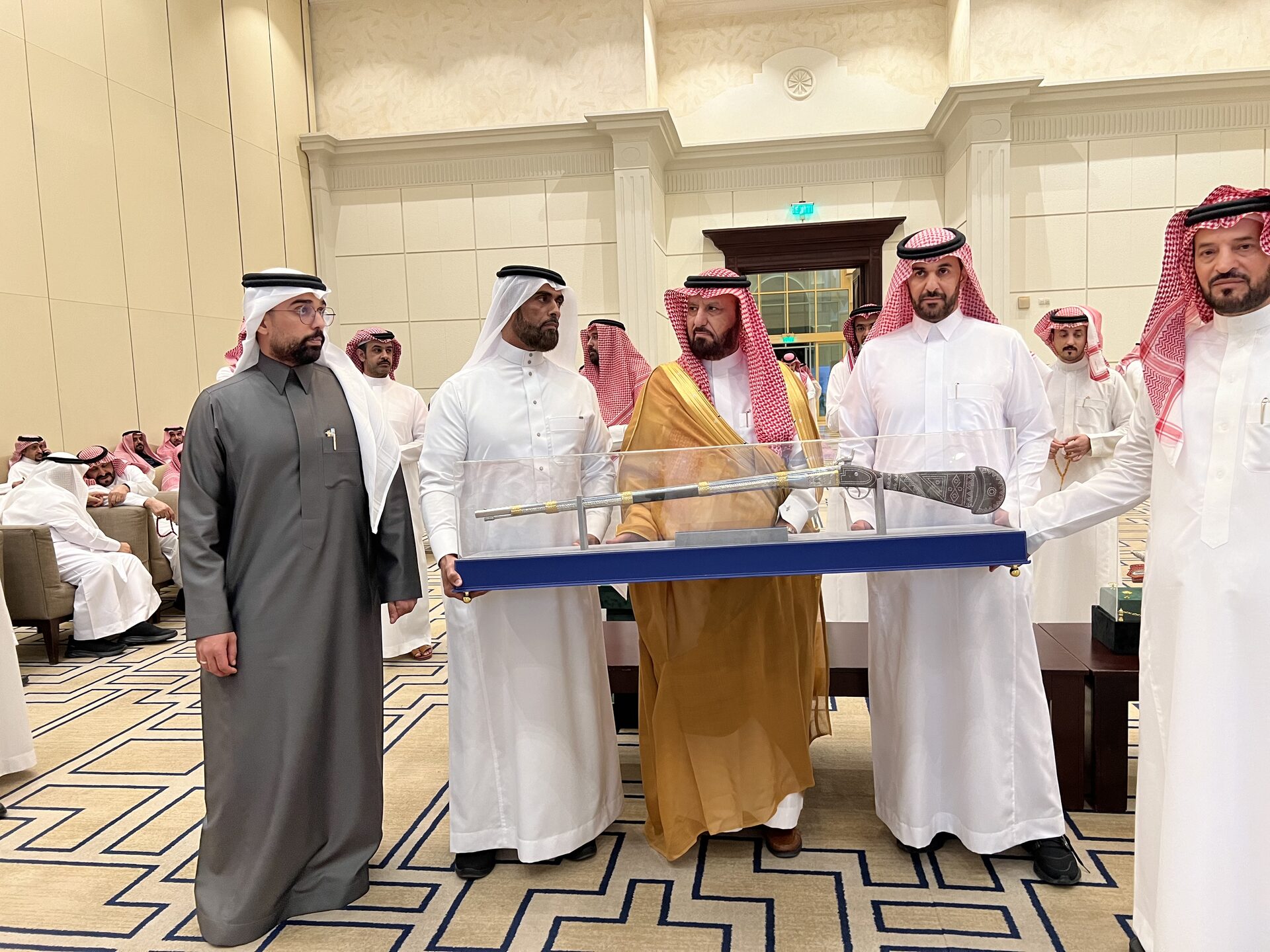 المناسبات